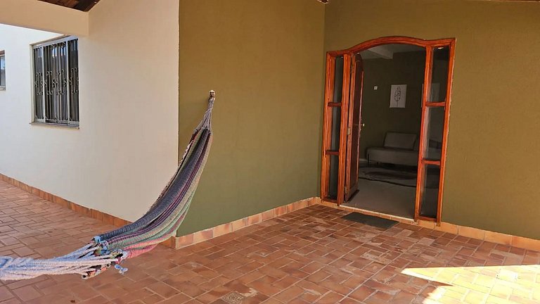 Relaxe: Casa com Sala de Massagem e Churrasqueira