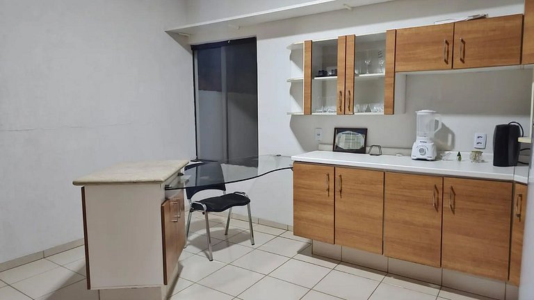 Relaxe: Casa com Sala de Massagem e Churrasqueira