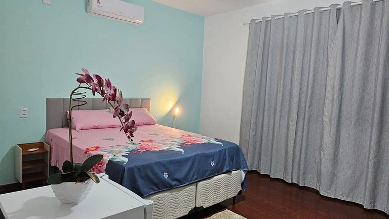 Relaxe: Casa com Sala de Massagem e Churrasqueira