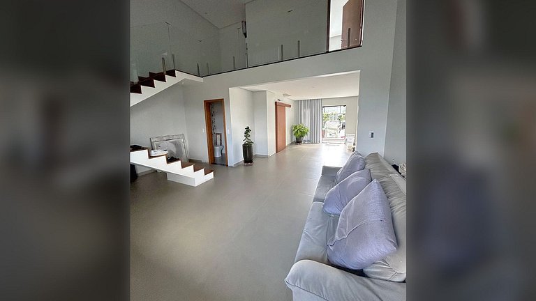 Luxo em Jaraguá do Sul: Espaço Gourmet e Piscina