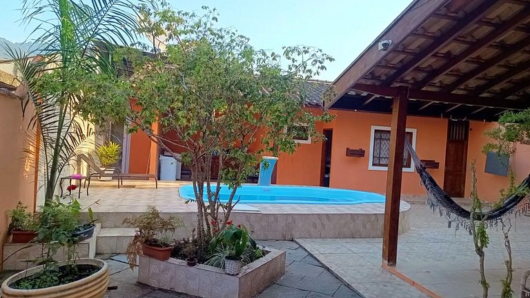 Paraty Bela casa : Piscina e Churrasqueira