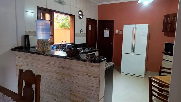 Paraty Bela casa : Piscina e Churrasqueira