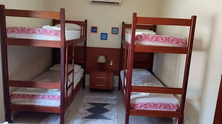 Paraty Bela casa : Piscina e Churrasqueira