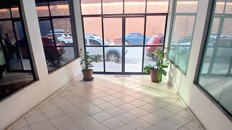 Apto para 4 em Cabo Frio com Garagem Grátis