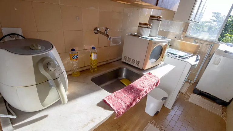 Ótimo apto Barra da Tijuca Acesso Exclusivo Praia