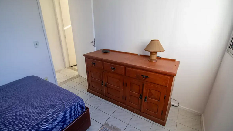 Apto 2Q com Piscina e Acesso Exclusivo à Praia