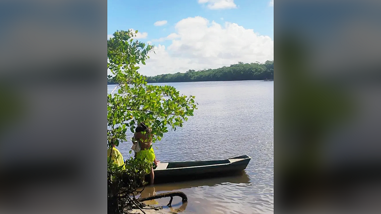 Camaçari casa 2 quartos, Piscina e Churrasqueira