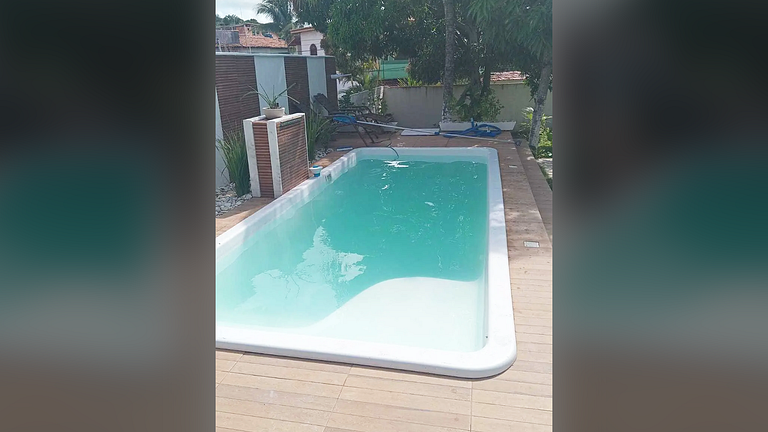 Camaçari casa 2 quartos, Piscina e Churrasqueira