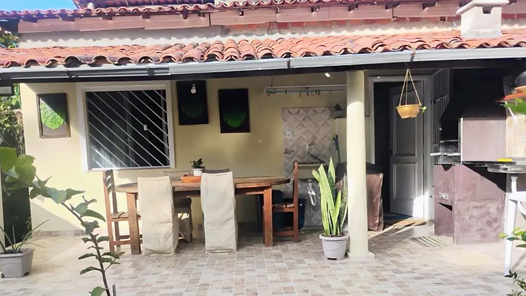 Camaçari casa 2 quartos, Piscina e Churrasqueira