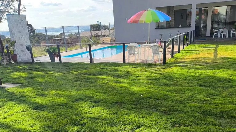 Refúgio em Formiga: Piscina e Churrasqueira