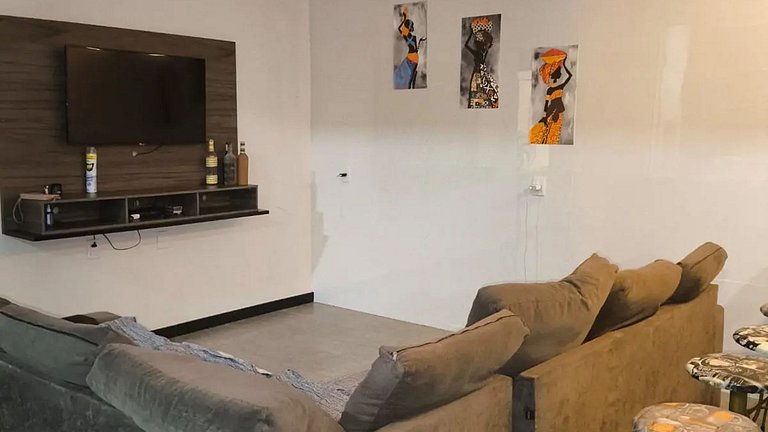 Refúgio em Formiga: Piscina e Churrasqueira