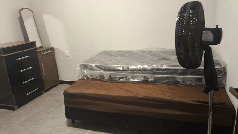 Refúgio em Formiga: Piscina e Churrasqueira