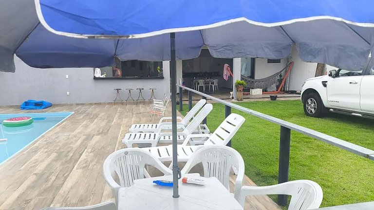 Refúgio em Formiga: Piscina e Churrasqueira