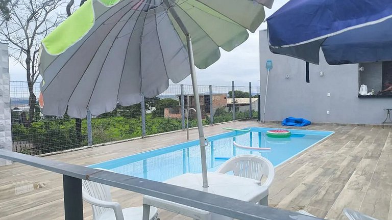 Refúgio em Formiga: Piscina e Churrasqueira