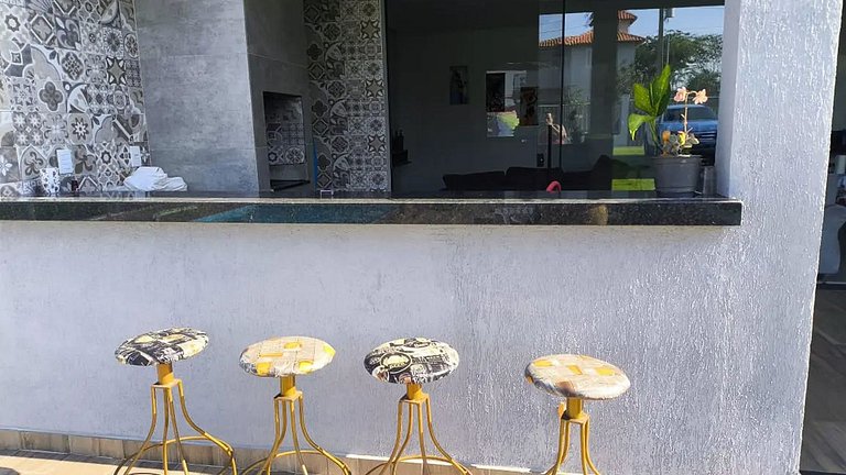 Refúgio em Formiga: Piscina e Churrasqueira