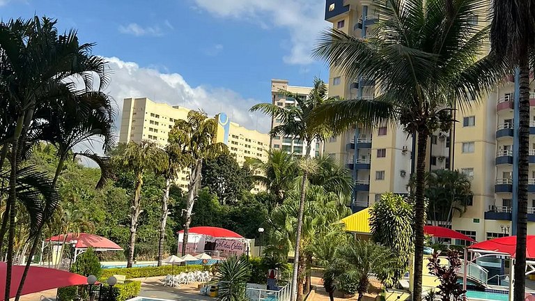 Caldas Novas: Apto Resort c/ 7 Piscinas 7 Pessoas