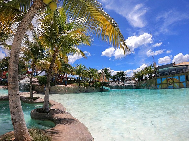 Caldas Novas: Apto Resort c/ 7 Piscinas 7 Pessoas