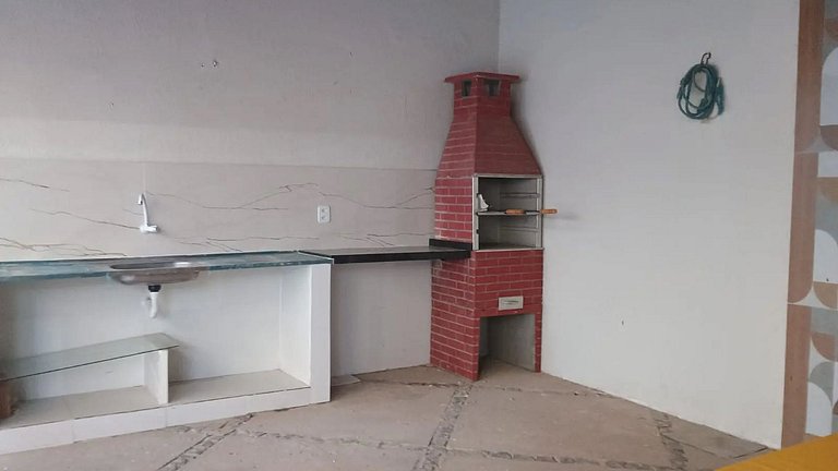 Luis Correia - Casa de 4 Quartos com Churrasqueira