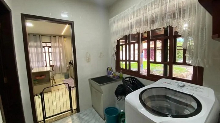 Jaraguá do Sul : Casa Piscina e Churrasqueira