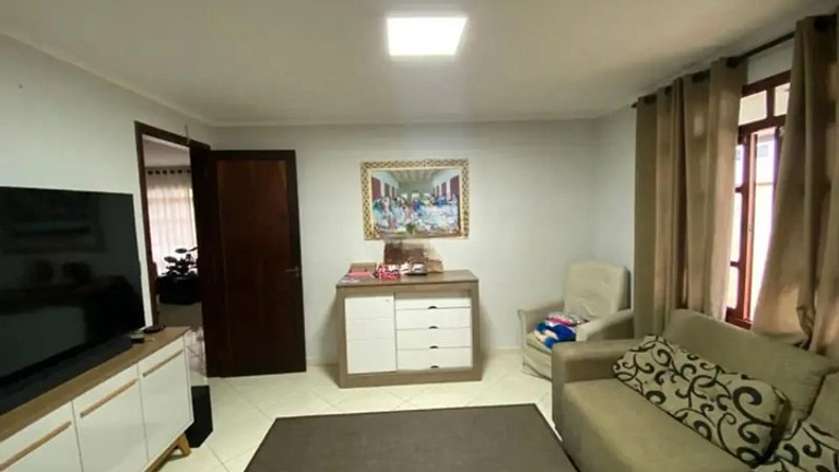 Jaraguá do Sul : Casa Piscina e Churrasqueira