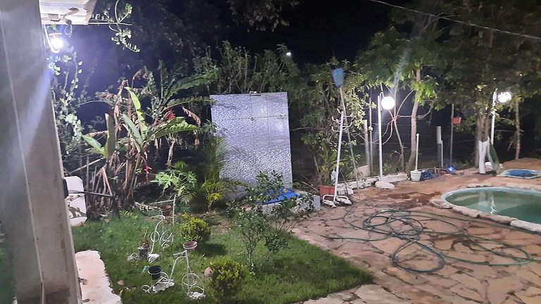 Alexania Casa Beira do Lago Piscina Churrasqueira