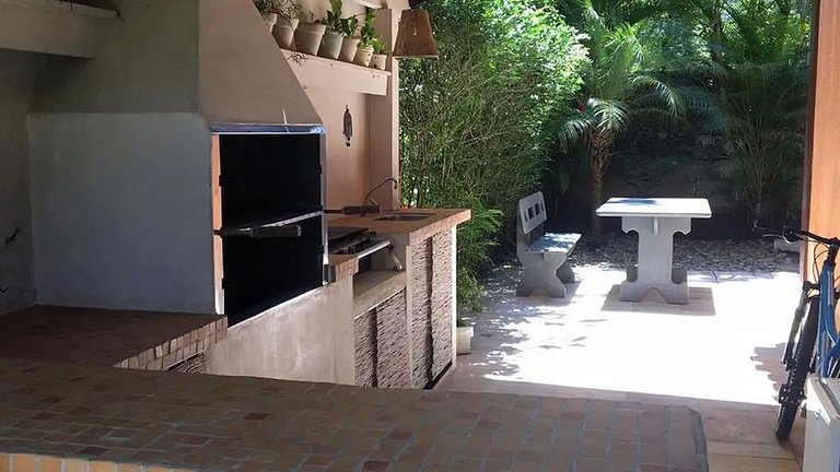 Barra do Una Excelente Casa com Piscina, e Sauna