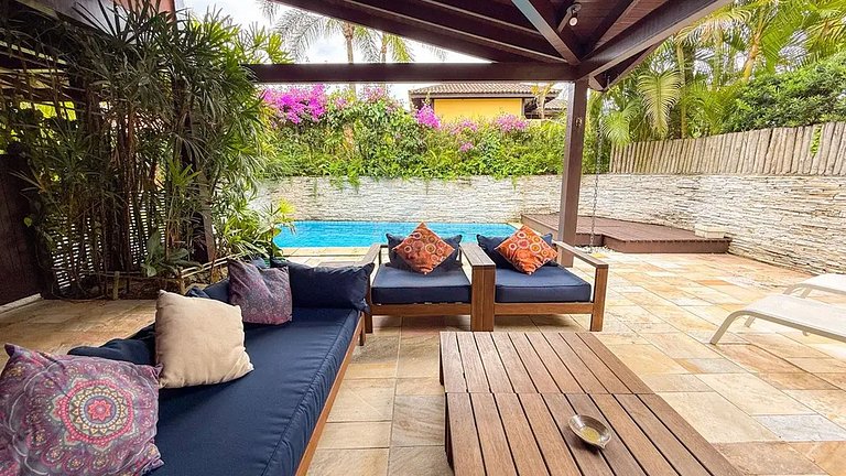 Barra do Una Excelente Casa com Piscina, e Sauna