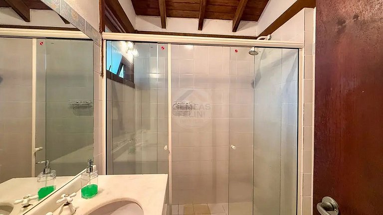 Barra do Una Excelente Casa com Piscina, e Sauna