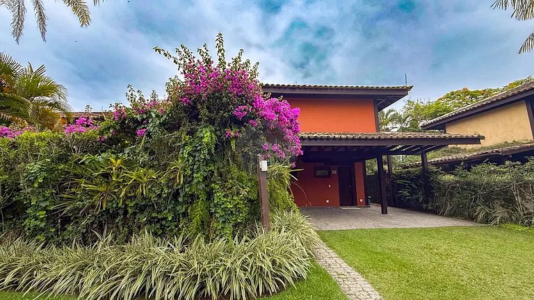 Barra do Una Excelente Casa com Piscina, e Sauna