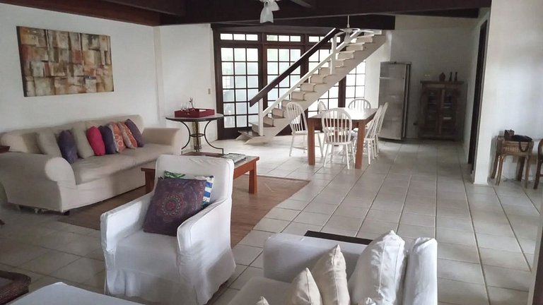 Barra do Una Excelente Casa com Piscina, e Sauna