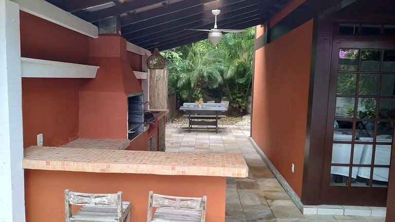 Barra do Una Excelente Casa com Piscina, e Sauna