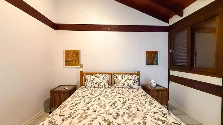 Barra do Una Excelente Casa com Piscina, e Sauna