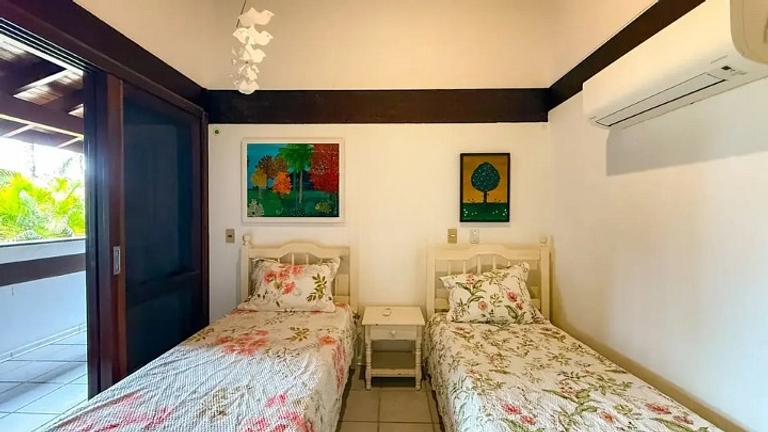 Barra do Una Excelente Casa com Piscina, e Sauna