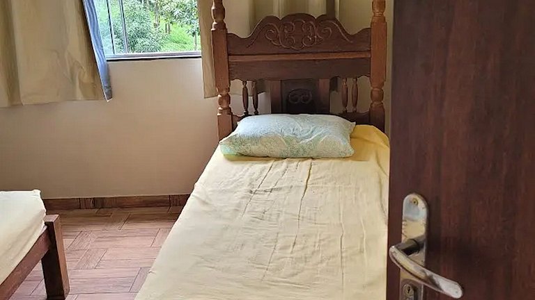 Itambé: Casa de Campo 4 Quartos perto da Cachoeira