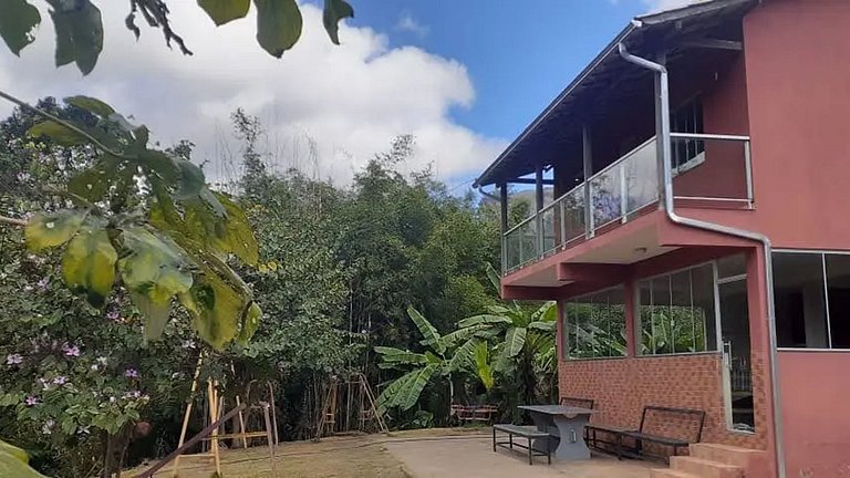 Itambé: Casa de Campo 4 Quartos perto da Cachoeira