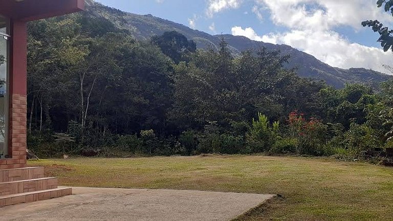 Itambé: Casa de Campo 4 Quartos perto da Cachoeira