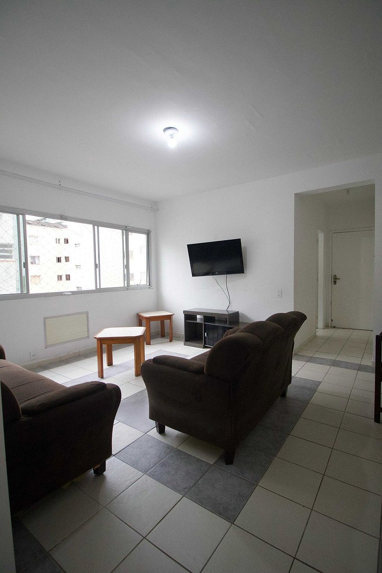 Guarujá: Apto p/ 6, Perto da Praia Pitangueiras