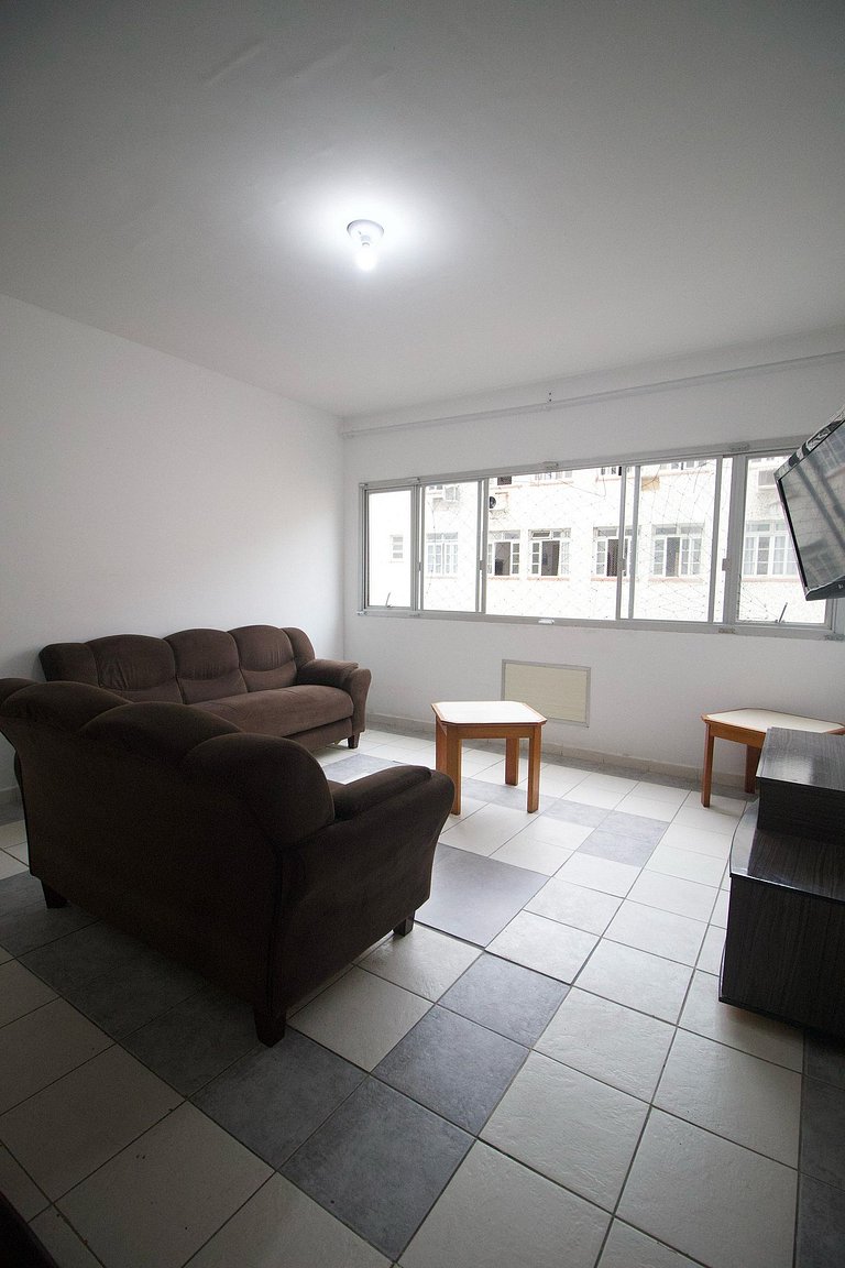 Guarujá: Apto p/ 6, Perto da Praia Pitangueiras