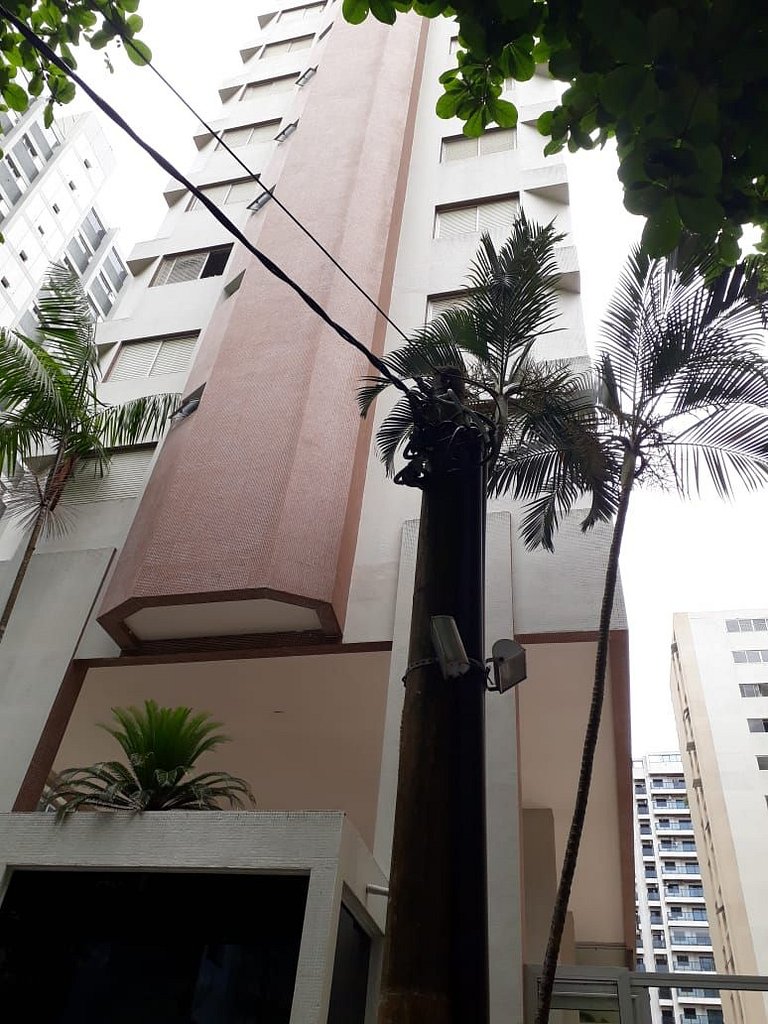 Guarujá: Apto p/ 6, Perto da Praia Pitangueiras