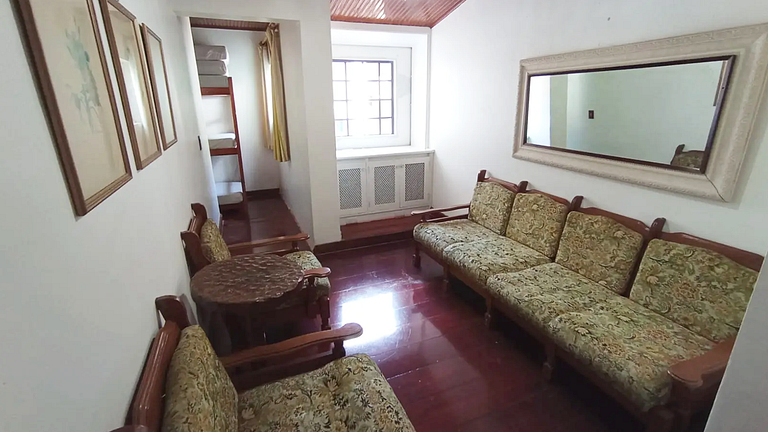 Conforto em Juquitiba: Piscina e Lago para Pesca