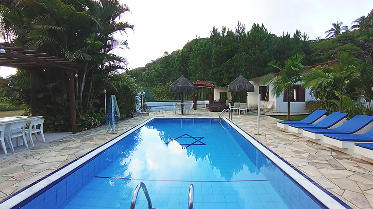 Conforto em Juquitiba: Piscina e Lago para Pesca