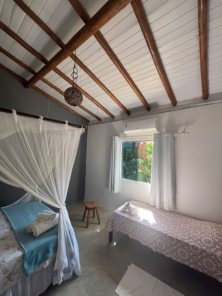 Refúgio em Caraíva: Ar Condicionado e Piscina