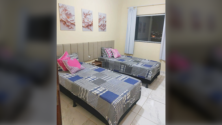 Praia Grande ES :Vista Mar Jacuzzi e Churrasqueira