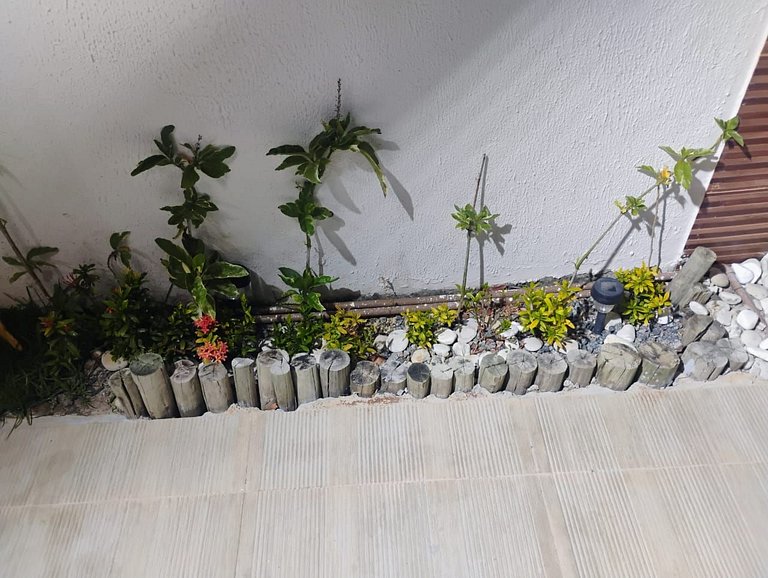 Camaçari casa 2 quartos, Piscina e Churrasqueira