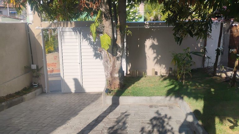 Camaçari casa 2 quartos, Piscina e Churrasqueira