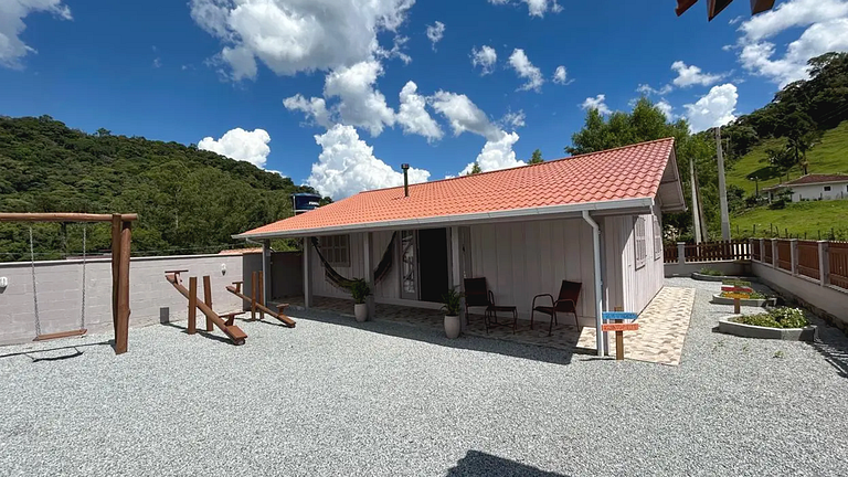 Refúgio Diferenciado na Serra Jacuzzi, Rio em SC