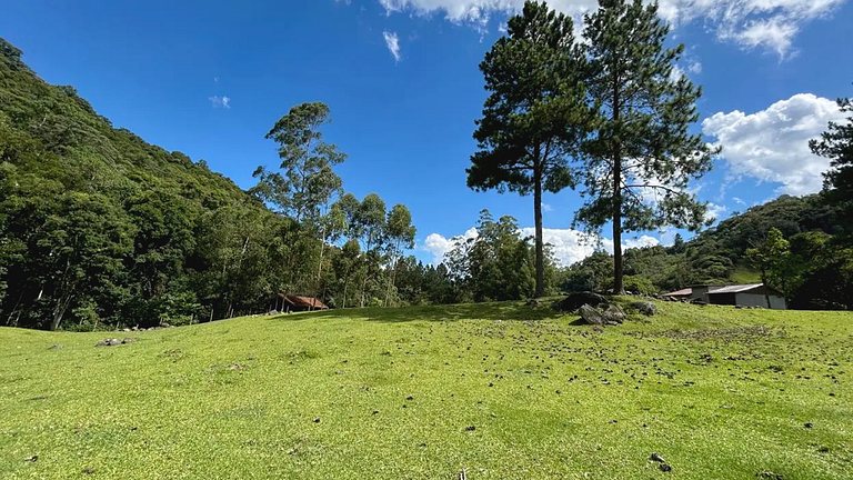 Refúgio Diferenciado na Serra Jacuzzi, Rio em SC