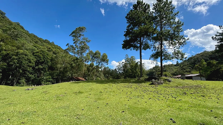 Refúgio Diferenciado na Serra Jacuzzi, Rio em SC