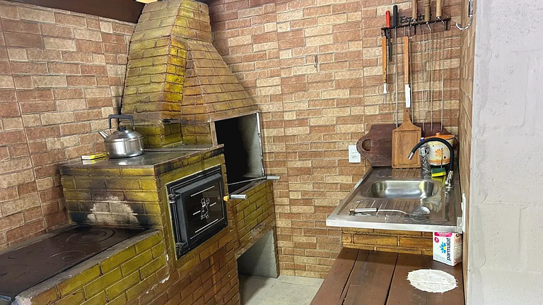 Refúgio Diferenciado na Serra Jacuzzi, Rio em SC