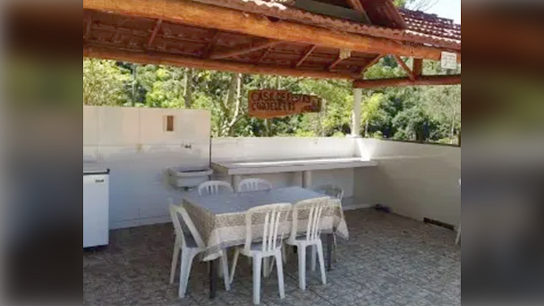 Santa Teresa/ES: Sítio com Churrasqueira e Piscina